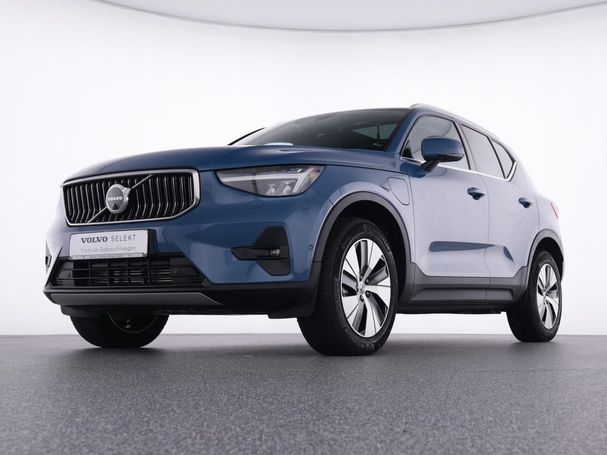 Volvo XC40 Plug-in Hybrid T4 Plus Bright 155 kW image number 8