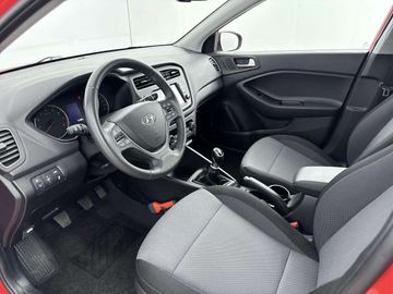 Car image 31