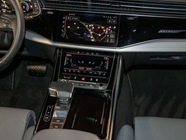 Audi Q7 60 TFSIe S-Line 340 kW image number 16