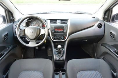 Car image 15