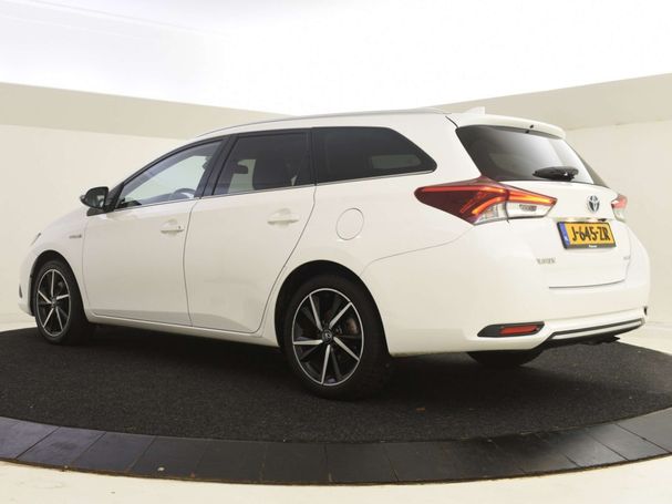 Toyota Auris Touring Sports 1.8 Hybrid 100 kW image number 5