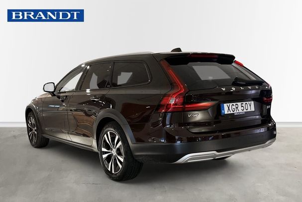 Volvo V90 Cross Country B4 Diesel AWD 147 kW image number 4