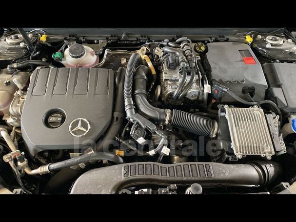 Mercedes-Benz CLA 250 160 kW image number 11