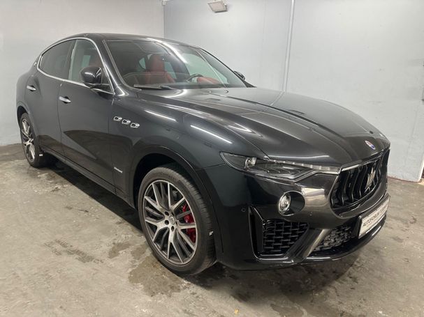 Maserati Levante Q4 GranSport 257 kW image number 3