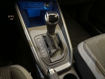 Car image 37