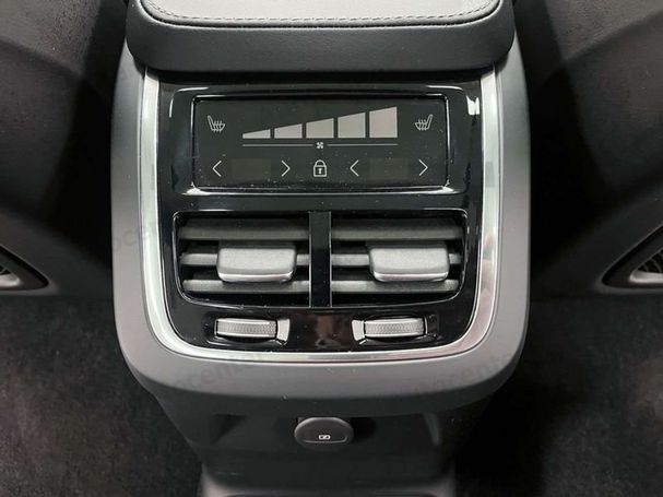 Volvo XC90 T8 Recharge AWD 335 kW image number 11