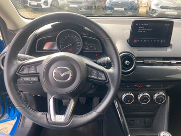 Car image 24