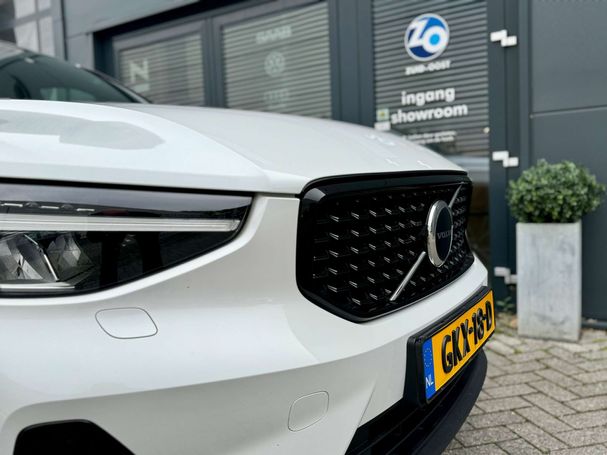 Volvo XC40 T5 Plus 193 kW image number 11