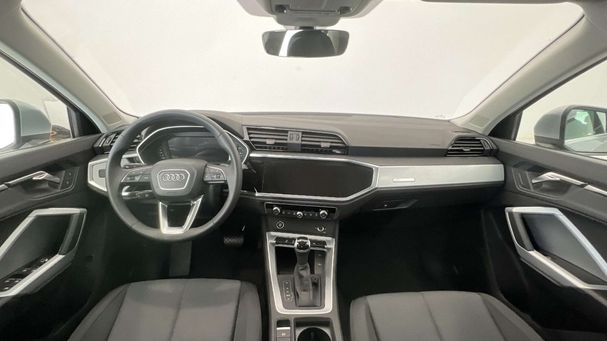 Audi Q3 35 TDI S tronic Advanced 110 kW image number 6