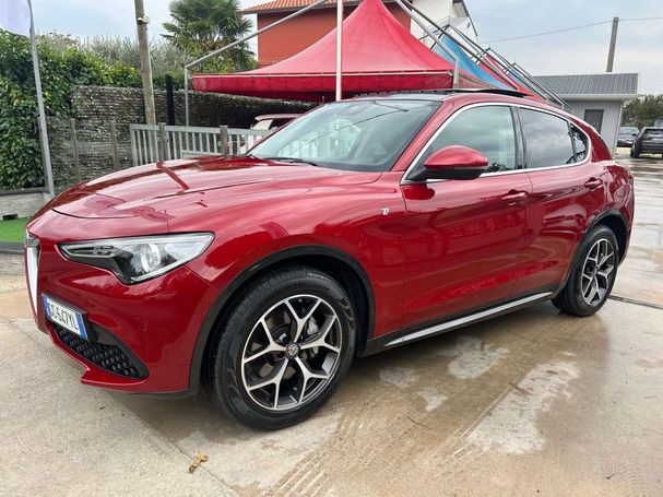 Alfa Romeo Stelvio 2.2 Q4 154 kW image number 1