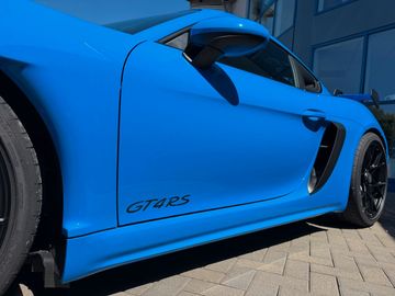 Car image 35
