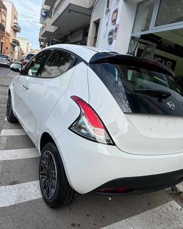 Lancia Ypsilon 51 kW image number 3