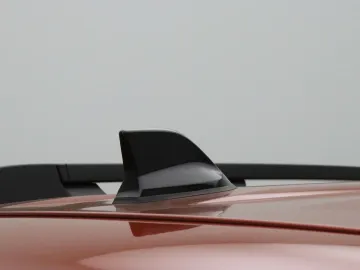 Car image 34