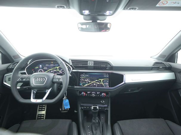 Audi Q3 40 quattro S-line 140 kW image number 6