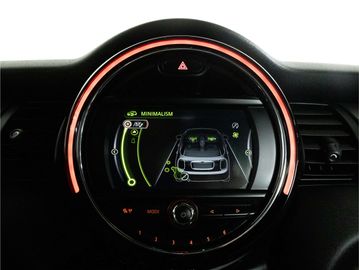 Car image 36