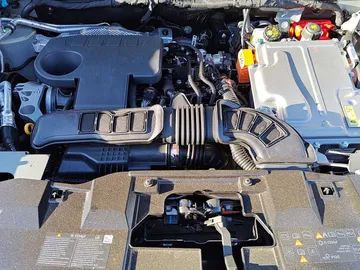 Car image 20