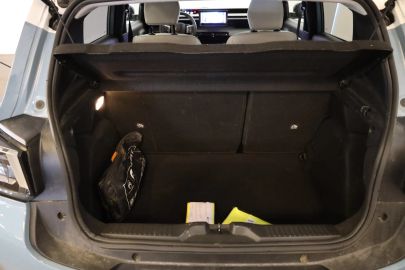Car image 45