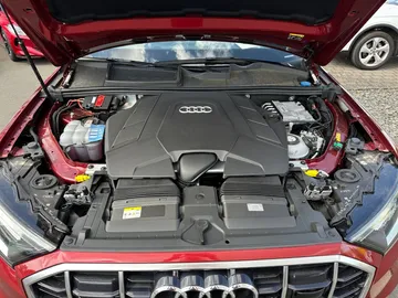 Car image 30