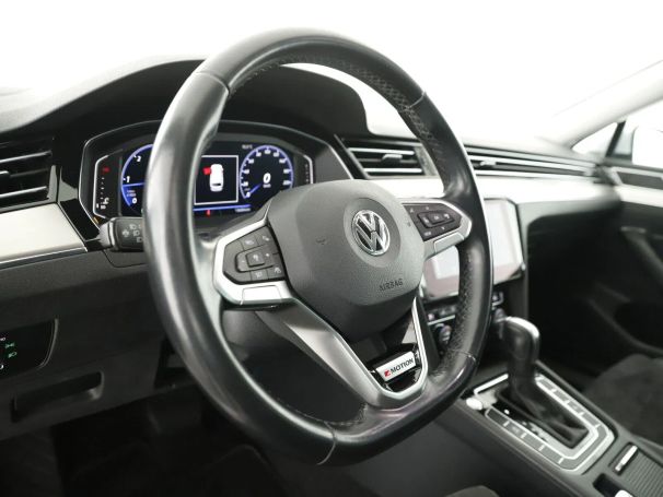 Volkswagen Passat 2.0 TDI DSG Elegance 4Motion 140 kW image number 9