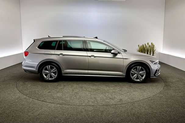 Volkswagen Passat Variant 1.5 TSI Business DSG 110 kW image number 8