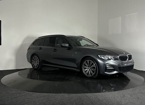 BMW 320d Touring xDrive M Sport 140 kW image number 3