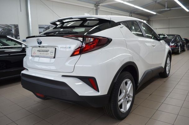 Toyota C-HR 1.8 Hybrid 90 kW image number 9