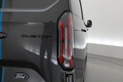Car image 31