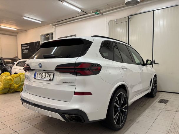 BMW X5 50e xDrive 360 kW image number 6