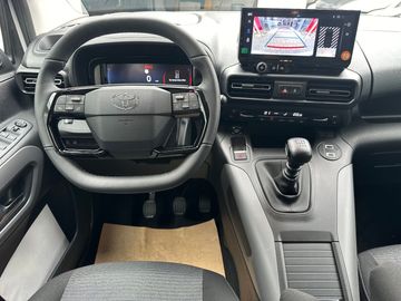 Car image 22