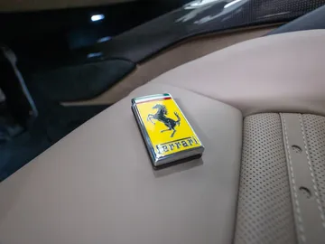 Car image 49