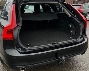 Car image 29