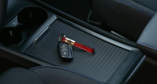 Car image 22