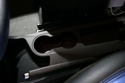 Car image 31