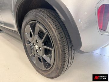 Car image 31