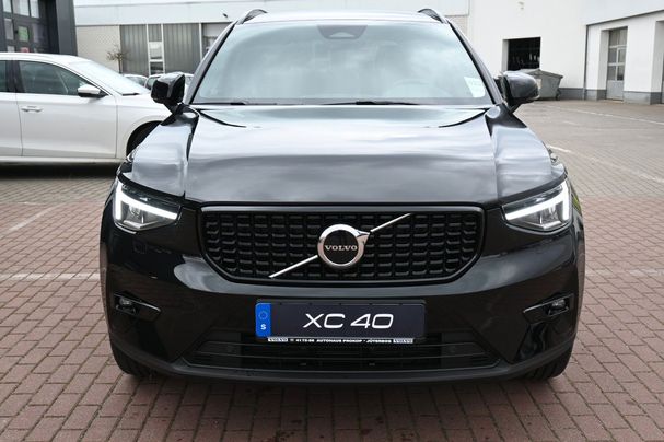 Volvo XC40 B4 Plus Dark DKG 145 kW image number 9