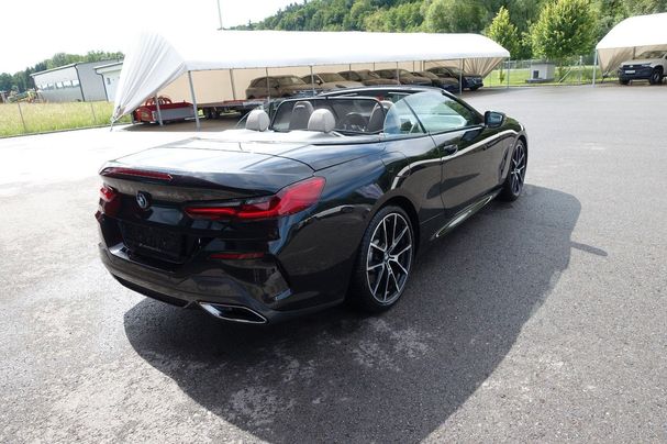 BMW 840i Cabrio xDrive 250 kW image number 4