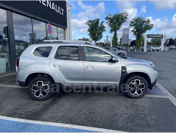 Dacia Duster TCe 100 Prestige 74 kW image number 2