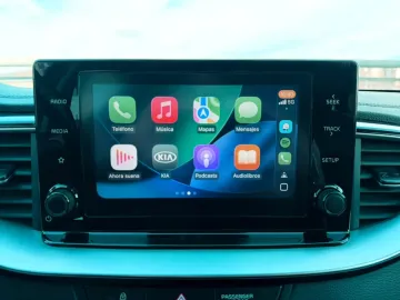 Car image 34