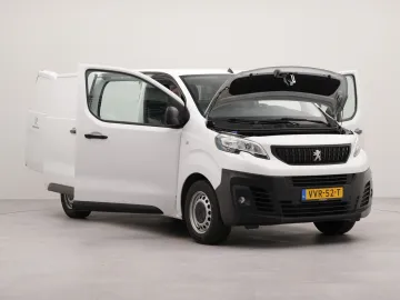 Car image 38