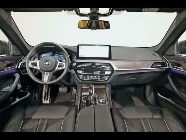 BMW 530 Touring 185 kW image number 6