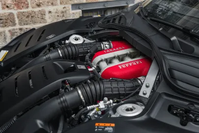 Car image 37