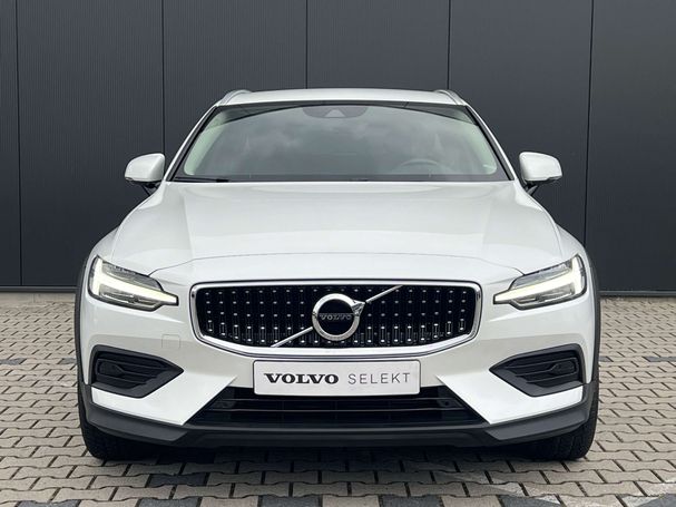 Volvo V60 Cross Country T5 AWD Pro 185 kW image number 15