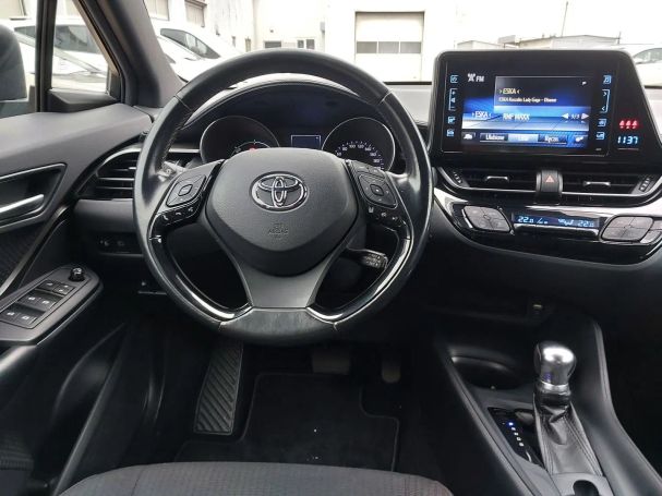 Toyota C-HR 90 kW image number 13