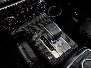 Car image 31