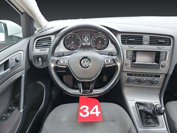 Volkswagen Golf 1.6 TDI BlueMotion Comfortline 77 kW image number 11