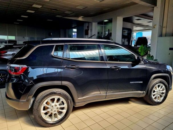 Jeep Compass 1.3 Turbo Limited 96 kW image number 3