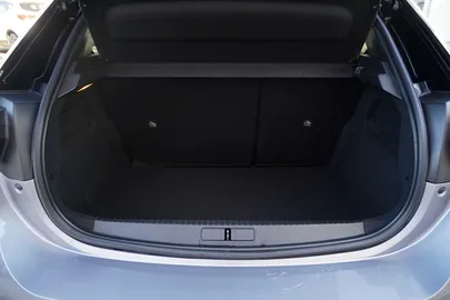 Car image 29
