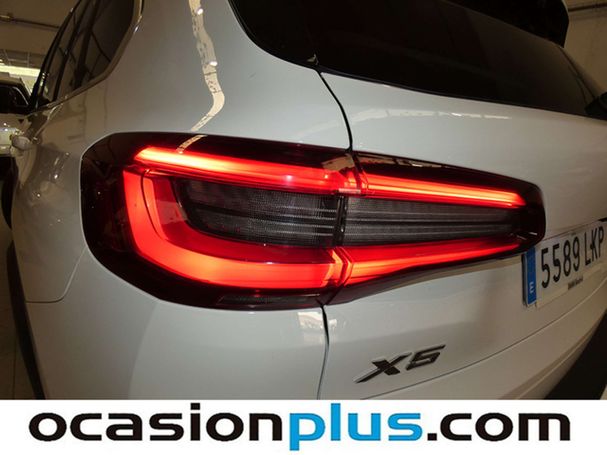 BMW X5 xDrive 250 kW image number 24