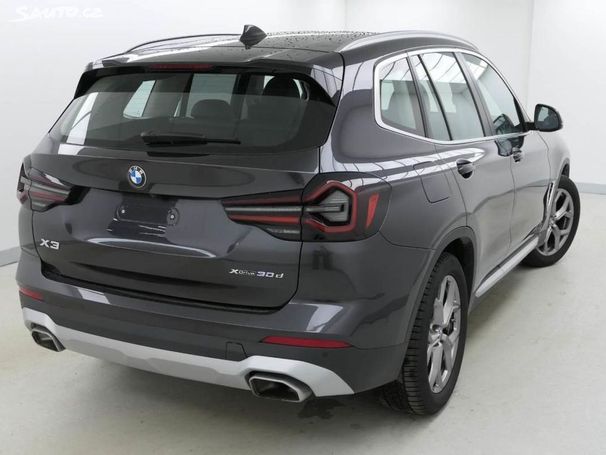 BMW X3 xDrive 210 kW image number 3