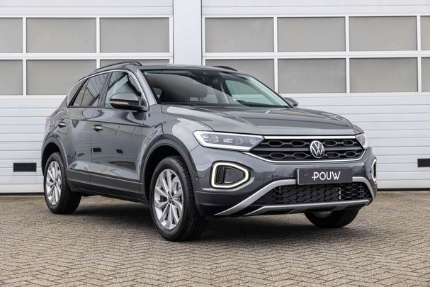 Volkswagen T-Roc 1.5 TSI DSG 110 kW image number 8